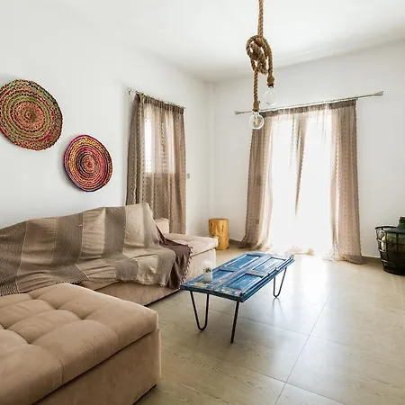 Apartment House Parikia (Paros)